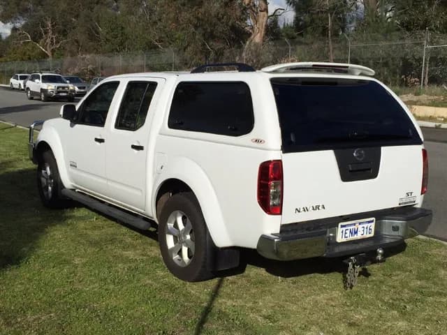Canopy fitted to a Nissan Navara D40 in Adelaide
